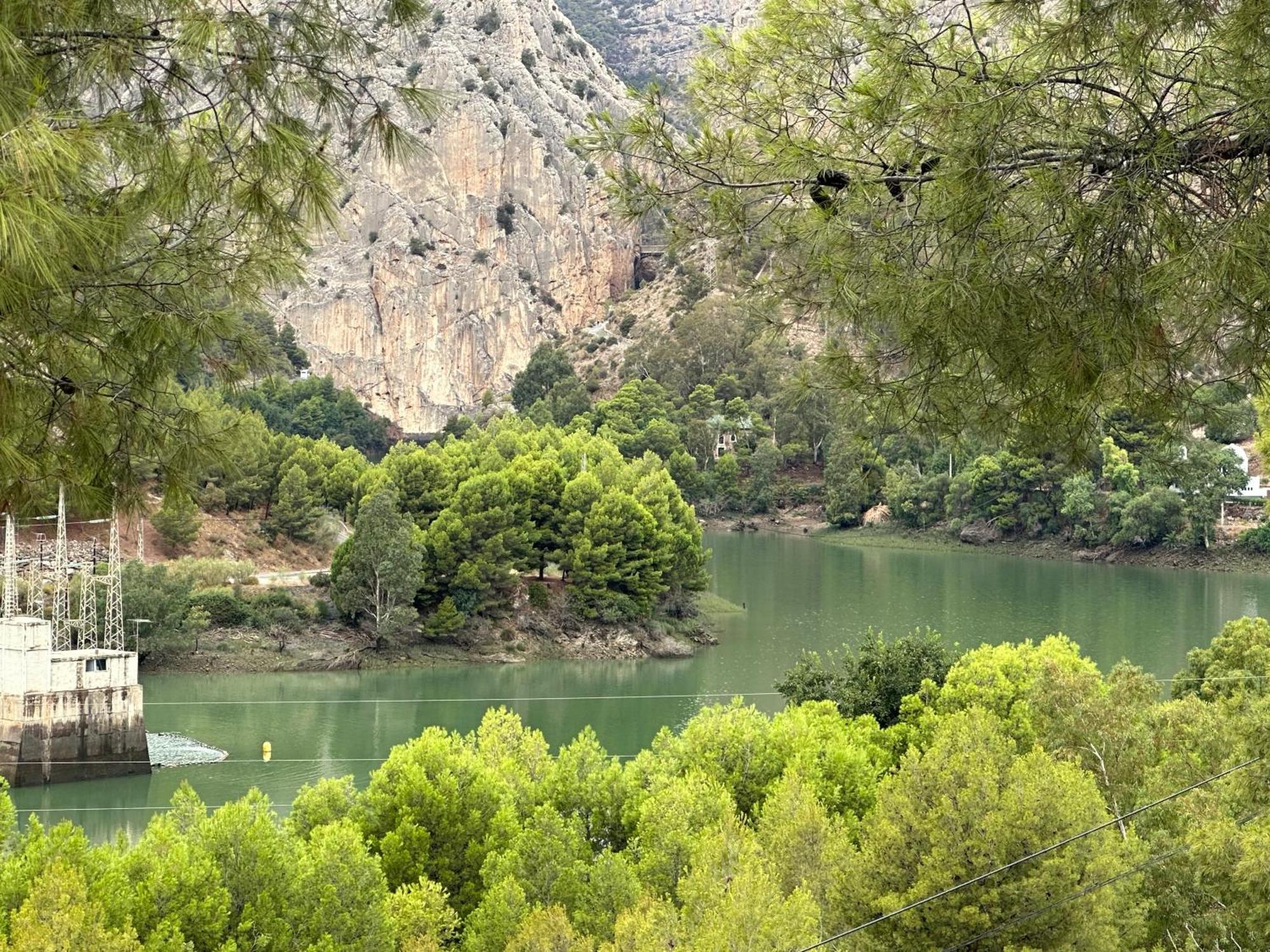 Mirasierrahome... Tu Hogar De Vacaciones! Álora Kültér fotó